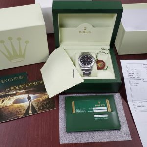 17294669-qzsjd5g5fhgafoug0ogal9wg-ExtraLarge.jpg Rolex Explorer II