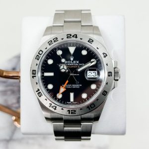 19125054-55lf8rl7lkhffq0fqqlccl7a-ExtraLarge.jpg Rolex Explorer II