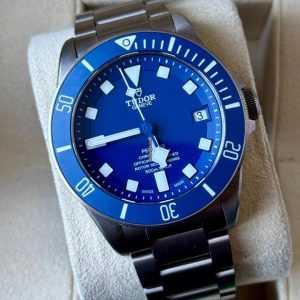 1c39d57htcwj-rkfesq5od1fn8n3r1ta5o2kt-ExtraLarge.jpg Tudor Pelagos