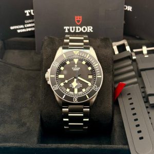 Tudor Pelagos