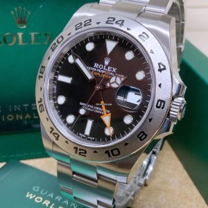34438782-464r4k8thijcjn6wsguiaoqo-ExtraLarge.jpg Rolex Explorer II