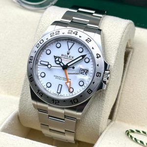 36111093-f9klqywxphnxle9ioztnmvr6-ExtraLarge.jpg Rolex Explorer II