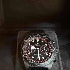 36788305-46va6ca3bll19sto7k7lpbfy-ExtraLarge.jpg Tudor Pelagos