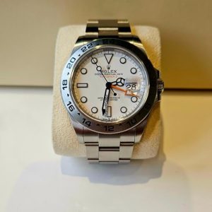 36915908-edetx6nelq46fsryb75yammi-ExtraLarge.jpg Rolex Explorer II