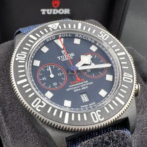 Tudor Pelagos