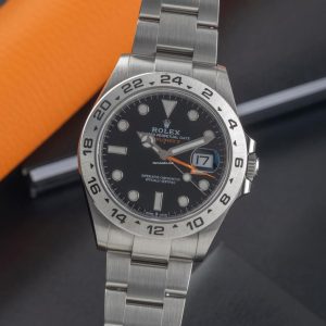 39306780-376ai343lf8tngna06zwueog-ExtraLarge.jpg Rolex Explorer II