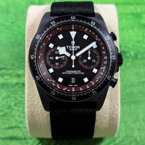 Tudor Pelagos