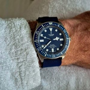 tbpys22z8ugt-58fmy46uf5h94m8okf46rzbb-ExtraLarge.jpg Tudor Pelagos